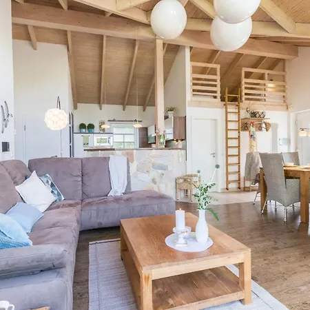 Haus Ambiente *